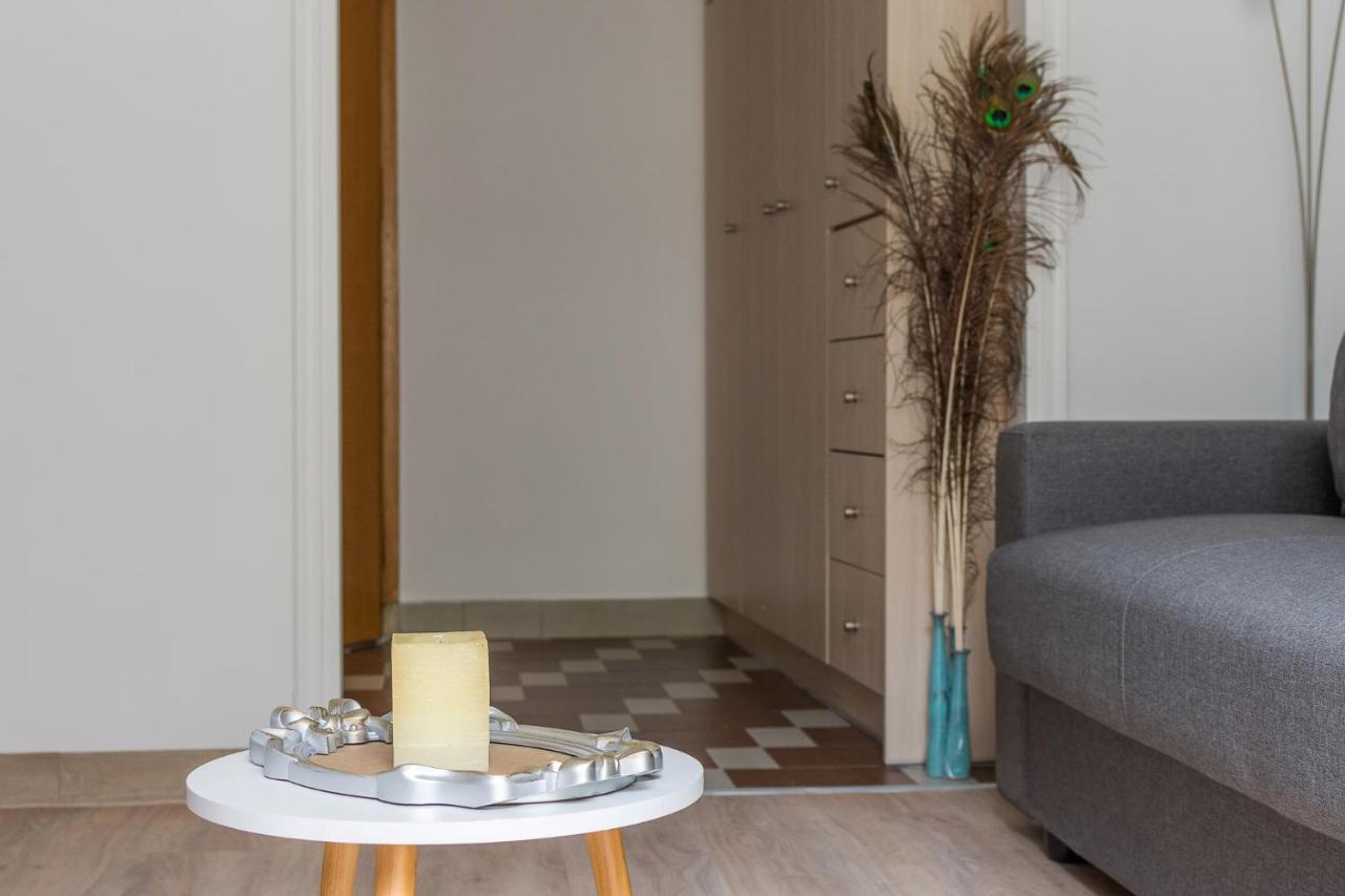 Nice Studio In Pagkrati Афины Экстерьер фото
